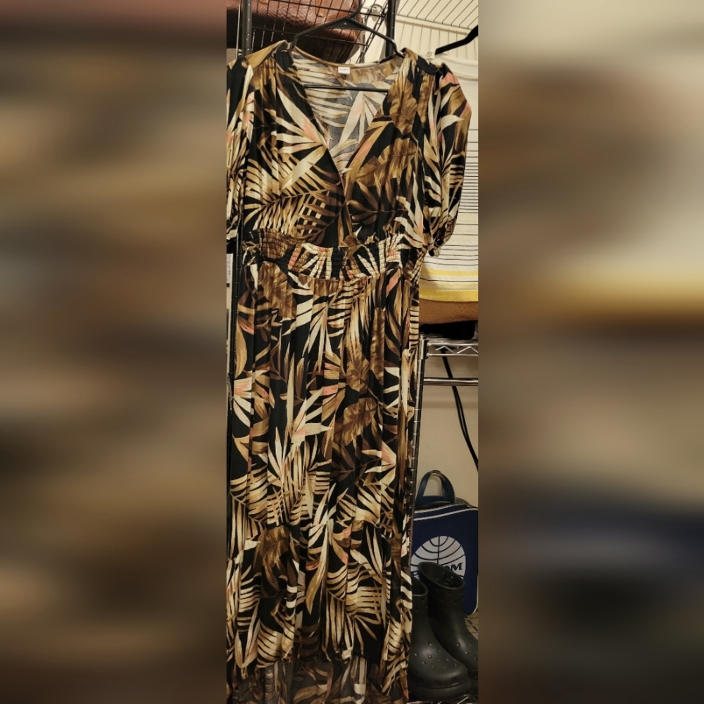 Ladies summer dress